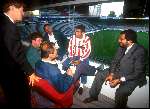 Eindhoven, 14 Augustus 1989
Frans v d Nieuwenhof bij eerste dag Ronaldo 
Xavier Moonen Frank Arnesen  en Brancini