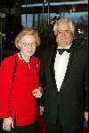 Utrecht 9 november 2003
Premiere Mama Mia in Utrec ht
Hanja Maij wegge met man
