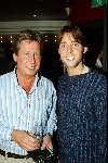 Amsterdam 20 november 2003
Presentatie boek Denise Mooy in Cartier Sud
Hans Kazan met zoon Oscar
