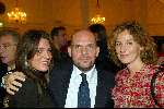 Amsterdam 7 november 2003
Ondertekening kontrakt Jaap v Zweden als dirigent van Philharmonisch concert 
Hier samen met zijn vrouw en dochter