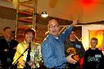 Aalsmeer 18 november 2003
Achmea kennis quiz met Chazia Morali.
Jethro Thenu ......en Leo v d Goot