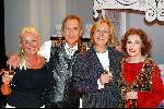 Gouda  17 november 2003
Premiere hemelbed met Jos Brink en Liesbeth List
Loeki Knol en Annewil Blankers