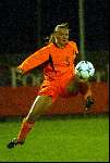 Eindhoven, 22 november 2003
Interland damesvoetbal Nederlnad-Belgie, eindstand
Manoe Meulen (5)