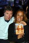 Amsterdam 14 november 2003
Presentatie cd gordon op de supperclub boot.
Patty Brard met Pieter v d Ploeg en haar boek
