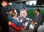 Eerste dag Ronaldo wordt geintervieuwd door Frans v d Nieuwenhof Gerard Lukken en Xavier Moonen Brancini en Frank Arnesen