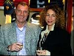 Amsterdam 27 november 2003.
Ralph Lauren Winkel op PC Hooftstraat 1 jarig bestaan.
Ruud Krol met zijn vrouw.