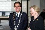 Den Bosch 22 november 2003
Hanja Maij Wegge en burgemeester Rombouts van Den Bosch