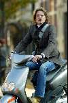 Amsterdam 8 november 2003
Tygo Gernandt op scooter