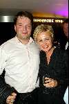 Utrecht 9 november 2003
Premiere Mama Mia in Utrec ht
Vera Mann en Victor Low