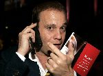 Rotterdam 6 december 2004
Optreden Gerard Joling in Ahoy.
Carlo Boszhard met gsm