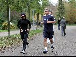 Amsterdam 31 oktober 2004
Connie Breukhoven hardlopen met Hans Breukhoven en PA Edwin in Vondelpark