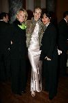 Arnhem 19 november 2004
Gala van de Ronnie Tober Foundation.
Dorien Ouborg Anouk Voorveld en Suzanne Frequin