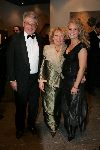 Amsterdam 15 november 2004
Opening theater Carre in Amsterdam.
Ed v Thijn met vrouw en nichtje