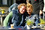 Amsterdam 28 maart 2002
Tatjana, mariska Hulscher Rene Ros en Edwin SDmulders op terras op PC