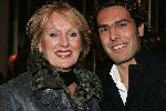Den Haag 22 november 2004
Feestje Holland Casino in het circustheater.
Ferenc Lorch met moeder