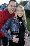 Fijnaart 25 november 2004
Frans Bauer zijn zwangere vrouw Mariska Bauer