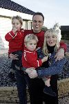 Fijnaart 25 november 2004
Frans Bauer zijn zwangere vrouw Mariska Bauer