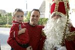 Fijnaart 25 november 2004
Frans Bauer met zijn zoontje Jan en sinterklaas
