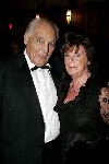 Amsterdam 29 november 2004
Presentatie nieuwe lijn Hans Schreuder in Tuschinski.
Gerrit v d Valk  met vrouw  Toos v d Valk