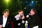 Rotterdam 6 december 2004
Optreden Gerard Joling in Ahoy.
Gerard Joling   Gordon en Rene Froger