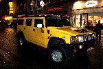 Amsterdam 10 november 2004
Hummer jeep in centrum Amsterdam
