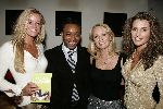 Rotterdam 23 november 2004
Uitreiking boek van Esther Blinker in de Rosso in Rotterdam.
Esther Blinker en Regi Blinker met Quinty Trustfull en Inge de Bruijn