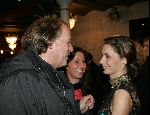 Amsterdam 15 november 2004
Opening theater Carre in Amsterdam.
Ivo Niehe met zijn vrouw en Pia Douwes