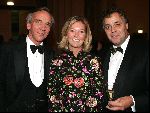 Arnhem 19 november 2004
Gala van de Ronnie Tober Foundation.
Willem Jan v Vollenhoven Aad Ouborg en Karin v Kempen