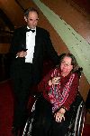 Amsterdam 15 november 2004
Opening theater Carre in Amsterdam.
Burgemeester Job Cohen met zijn vrouw in rolstoel
