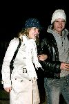 Amsterdam 8 november 2004
Herdenkingsdienst Theo v Gogh in de westergasfabriek.
Johnny de Mol jr met een vriendin
