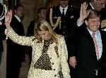 Amsterdam 1 november 2004
Prins Claus prijzen in het paleis op de dam.
Prinses Maxima en Prins Willem Alexander met oranje bandje