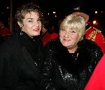 Amsterdam 15 november 2004
Opening theater Carre in Amsterdam.
Nelly fryda met dochter