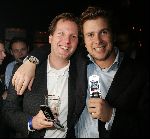 Amsterdam 18 november 2004
Presentatie 2goTV (vodafone) in de Kroon.
Winston Gerschtanowitz met Michiel Mol en gsm