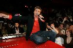 Scheveningen 28 november 2004
Opname videoclip Winston Post en Bas Muijs in de crazy piano's.