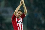 Eindhoven, 1 November 2005
Wedstrijd Champions League seizoen 2005/2006tussen PSV-AC Milaan, eindstand 1-0
Blijdschap bij Andre Ooijer
Foto: © Peter Smulders