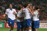 Amsterdam, 12 November 2005
Oefenwedstrijd Nederland-Italie eindstand 1-3
Het Italiaans elftal viert feest nadat ze 1-1 gelijk hebben gemaakt
© Foto Bart Bel