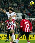 Eindhoven, 1 November 2005
Wedstrijd Champions League seizoen 2005/2006tussen PSV-AC Milaan, eindstand 1-0
Alex PSV 
Foto: © Peter Smulders