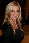 Amsterdam 28 november 2005
Beau Monde awards in het hilton.
Angela Kluivert