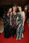 Amsterdam 28 november 2005
Beau Monde awards in het hilton.
Tamara Anouk v Nes en Sheila de Vries