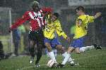 Waalwijk, 19 November 2005
Kompetitiewedstrijd seizoen 2005/2006
RKC-PSV eindstand 4-4
Arouna Kone tegen 2 tegenstanders