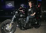 Lexmond 12 oktober 2005
Bridget Maasland krijgt Harley davidson moter.
Bridget met   woef t shirt