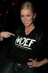Lexmond 12 oktober 2005
Bridget Maasland krijgt Harley davidson moter.
Bridget met woef t shirt
