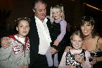 Hilversum14 november 2005
40 jaar BZN in studio 21.
Carola Smit met man en kinderen