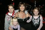 Hilversum14 november 2005
40 jaar BZN in studio 21.
Carola Smit en kinderen