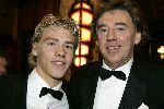 Amsterdam 21 noveber 2005
Premiere Harry Potter in Tuschinski.
Ed Nijpels met zoon Bojan Nijpels