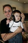 Fijnaart 5 november 2005
Frans Bauer opnames voor show van Edwin Evers van Radio 538 in huiskamer bij Frans thuis. Frans met Frans jr