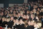 Rotterdam 9 november 2005
Premiere Holiday on ice in ahoy.
Geert Wilders met zijn vrouw Crisztina tussen publiek