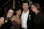 Hilversum14 november 2005
40 jaar BZN in studio 21.
Jack Veerman met dochters en vrouw