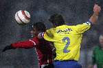 Waalwijk, 19 November 2005
Kompetitiewedstrijd seizoen 2005/2006
RKC-PSV eindstand 4-4
Jefferson Farfan in kopduel met zijn tegenstander