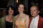 Tilburg, 20 November 2005
Premiere Turks Fruit in Stadsschouwburg Tilburg
Jelka v Houten met ouders
